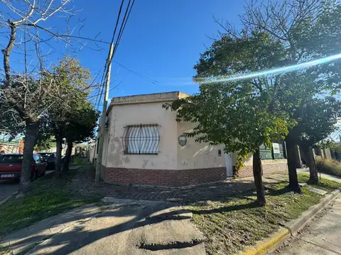 Casa + departamento en Calle 36 esquina 9 ¡RETASADA!