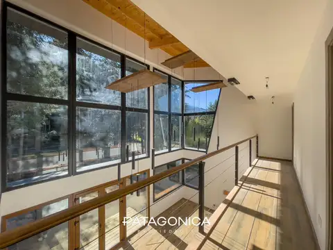 ALQUILO CASA A ESTRENAR 3 HAB. PUERTO MANZANO,VILLA LA ANGOSTURA