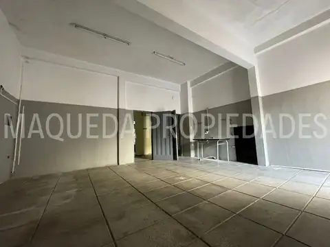 Galpon en Venta en Mataderos, USD 150.000