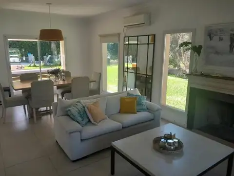 Casa en Venta en San Francisco, USD 400.000