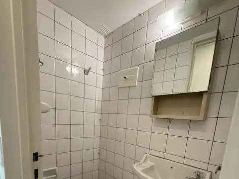 Venta Oficina Edificio Emperador 2 Ciudad Mendoza