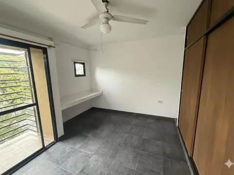 116 e/ 530 y 531 100