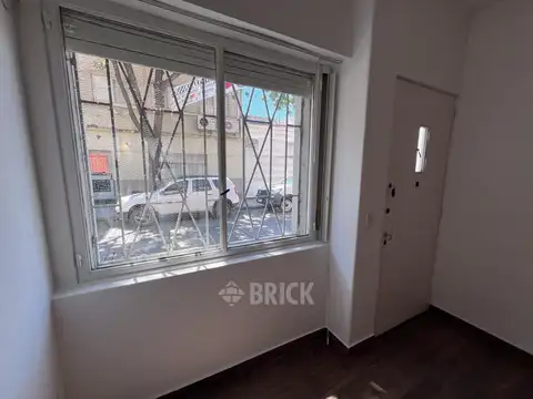 Depto Tipo Casa en Alquiler de 1 dormitorio
