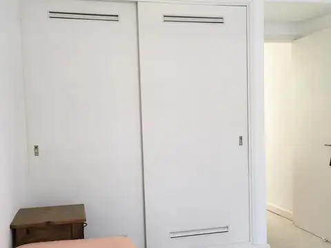 Av. Enrique Shaw 1910