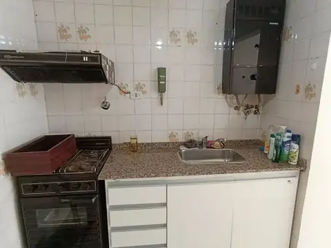 Departamento en Venta en Villa Luzuriaga, USD 69.000