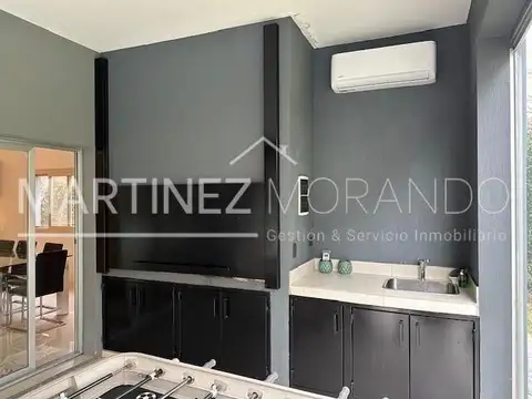 Casa en Venta al Este