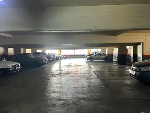 Venta Cochera en Once Ideal Inversion