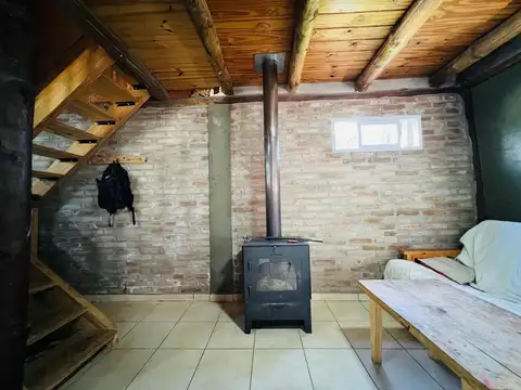 VENTA DE CASA 2 D. Y DEPTO EN ANISACATE INVERSION