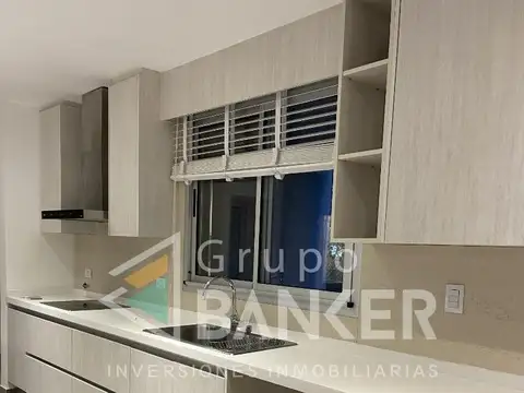 CASA DE CATEGORIA EN VENTA VALLE DEL GOLF ETAPA 1