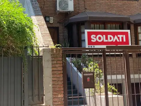 Blanco Encalada al 3800