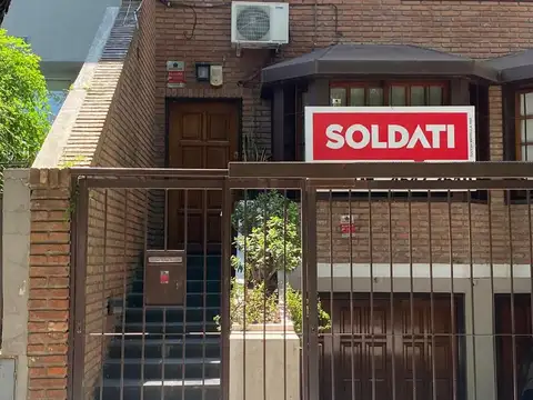 Encantador Dúplex - Villa Urquiza a metros Belgrano R. Excelente estado