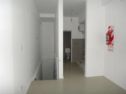 Local en Venta Via Pública