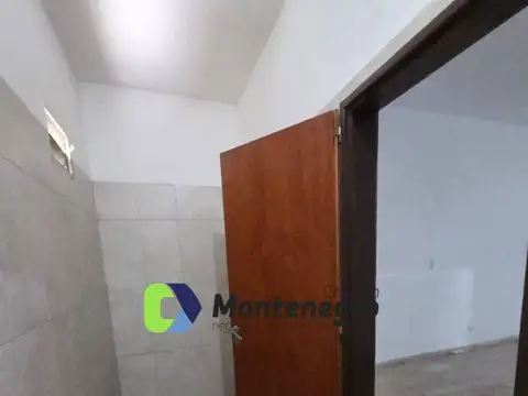 Av. Antartida Argentina 1300