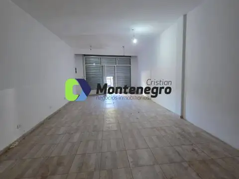 Av. Antartida Argentina 1300