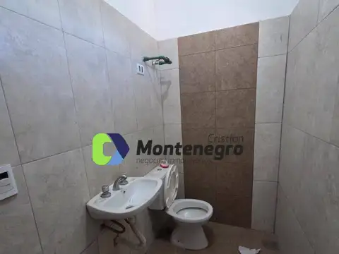 Local en Alquiler en Sourigues, $ 550.000