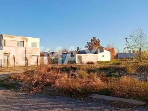 Terreno en Venta en General Fernandez Oro, USD 16.000