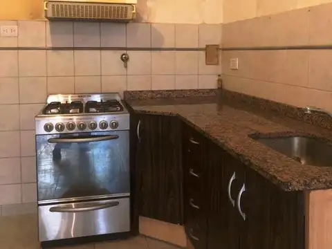 Departamento  2 ambientes c/balcón  en Venta en Ramos Mejia