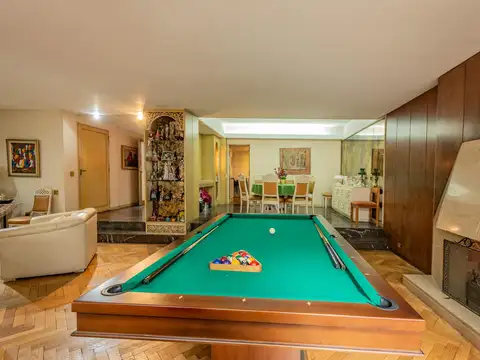 Departamento en Venta en Botanico, USD 435.000