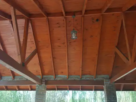 Casa 5 ambientes con 2 baños