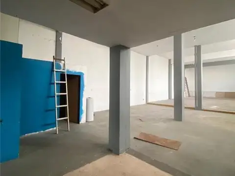 LOCALES - A LA CALLE - LOMAS DE ZAMORA - OESTE, GRAN BS. AS. SUR