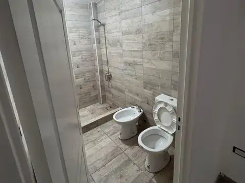 Departamento en Alquiler en Caseros, $ 500.000