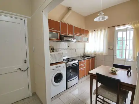 Depto Tipo Casa en Venta 45 años