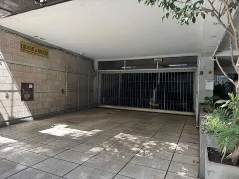 Cochera en venta en Palermo c/seguridad 24hs