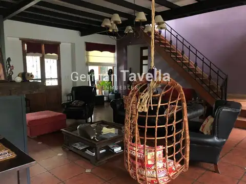 Casa en Venta con 1 cochera