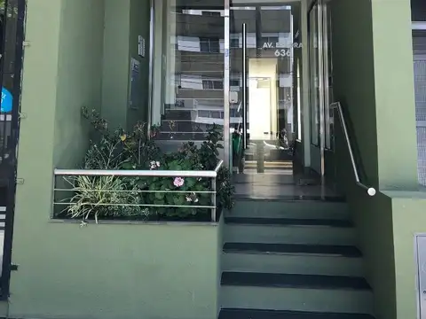 Av Espora 636 , Piso 1