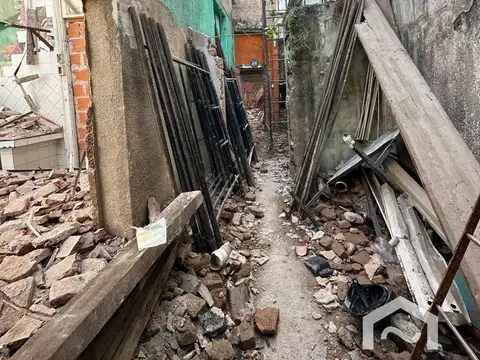 En Construcción! Local Comercial en Parque Patricios!