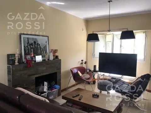 Depto Tipo Casa en Venta de 4 ambientes