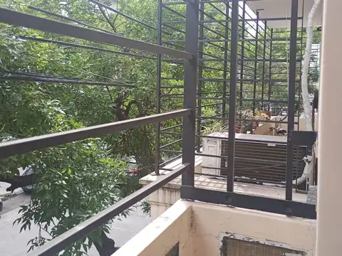 Depto Tipo Casa 2 ambientes con 2 baños