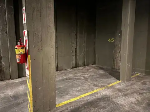 COCHERA EN VENTA ITUZAINGO NORTE CUBIERTA