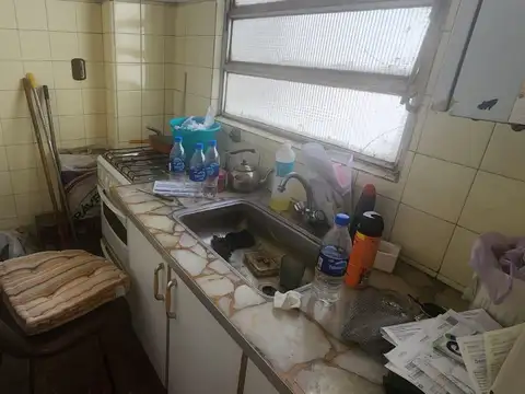 Dpto / oficina mono Ambiente 23 m² 2 Piso p/ escalera - APTO PROFESIONAL - S.Justo (Ctro)