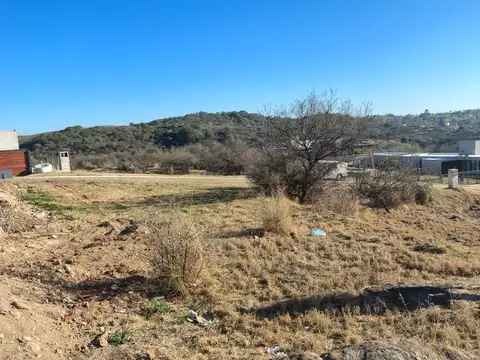 Terreno - Venta - Argentina, Villa Carlos Paz - CARLOS MAGNO 600