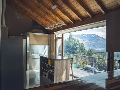 Casa 4 ambientes con 3 baños