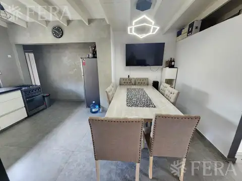 Depto Tipo Casa en Venta al Este