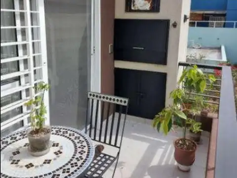 Depto Tipo Casa en Alquiler de 3 ambientes