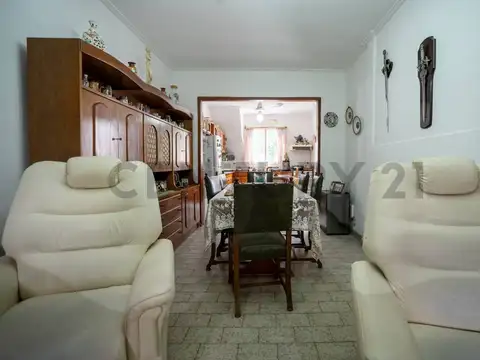 26 44 y 45 600, Piso 0