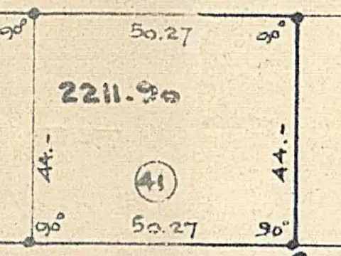 Terreno en Venta 44  mts Fondo