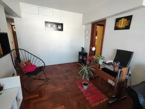 Departamento 4 ambientes con 2 baños