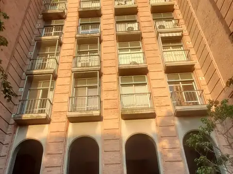 Alquiler TORRE BRUNETTA  4 AMB y DEP SERV  COCHERA FIJA en Belgrano Chico