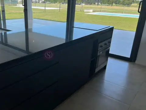 Casa en Venta 1 año