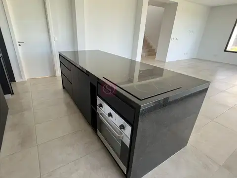 Casa  en Venta en Pilar Golf, Pilar, G.B.A. Zona Norte