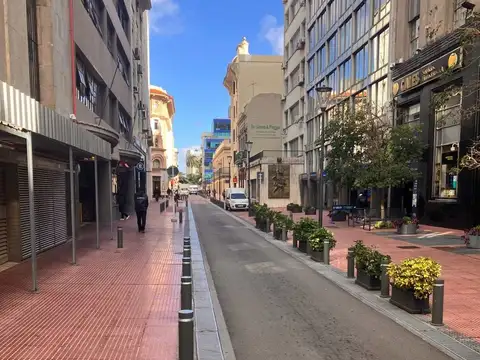 Oficina en Alquiler en Ciudad Vieja, $U 13.000