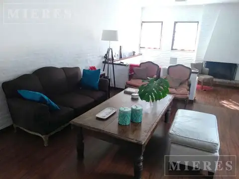 Casa 4 ambientes con 3 baños