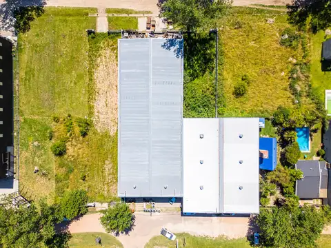 Galpon en Venta 10  mts Fondo