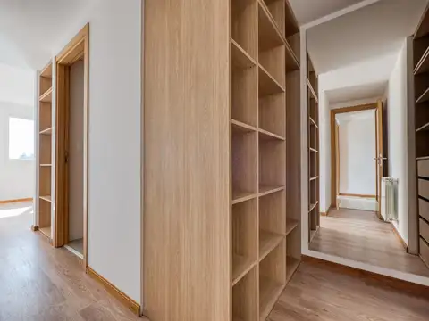 Departamento en Venta en Plaza Mitre, USD 195.000