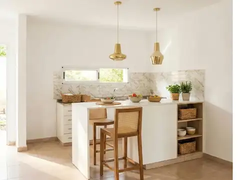 Depto Tipo Casa en Venta en Ituzaingo Norte, USD 110.000