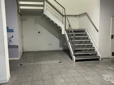 Local en Venta en Lomas Del Mirador, USD 460.000